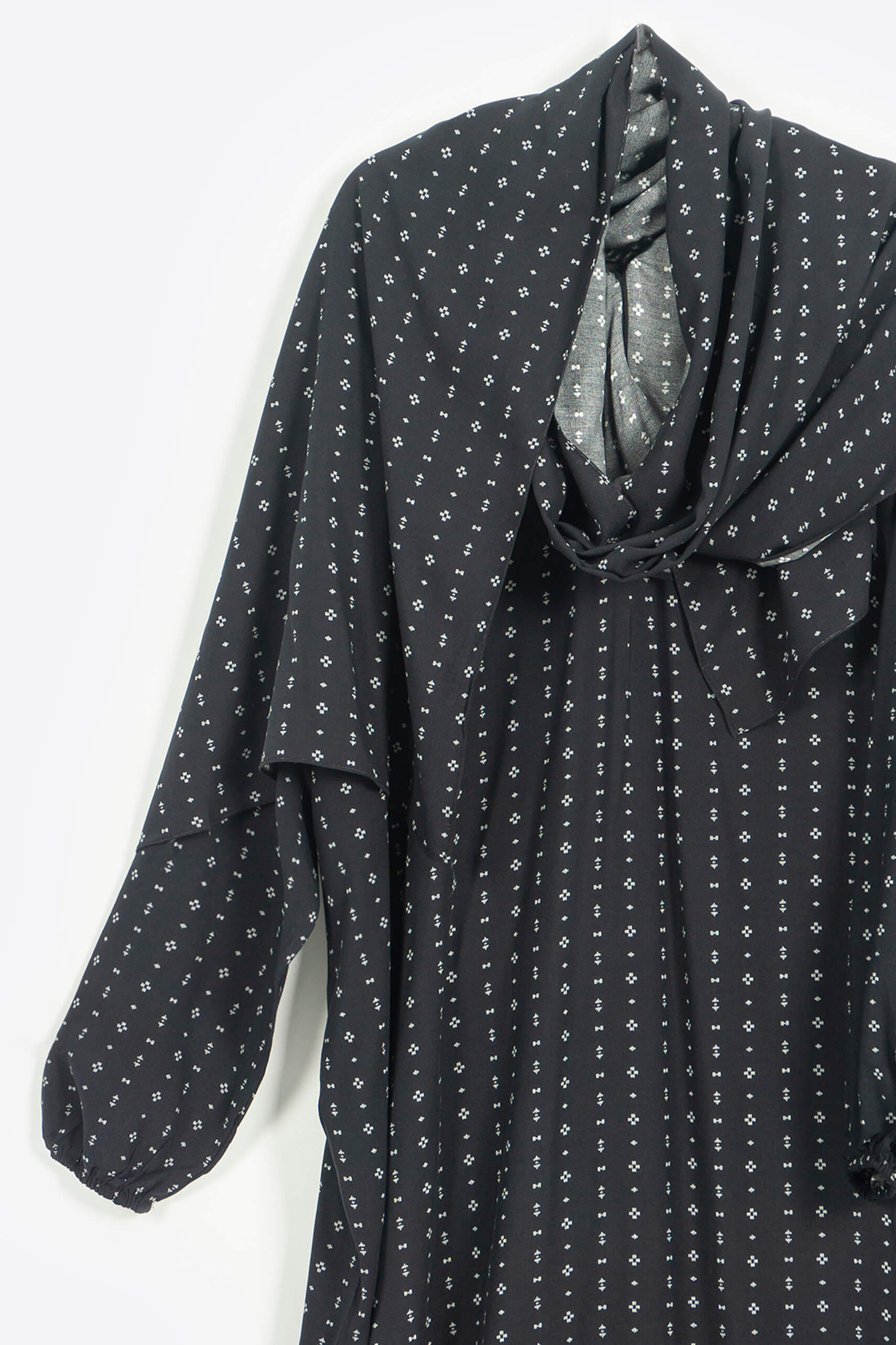 Printed Black Prayer Gown - Prayer Gown - Muslim Lifestyle Store